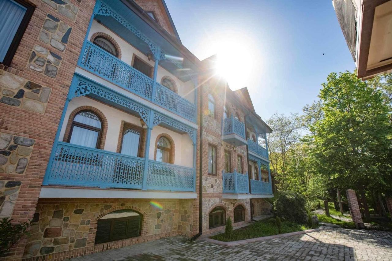 Chateau Orberi Hotel Iqaltʼo Bagian luar foto