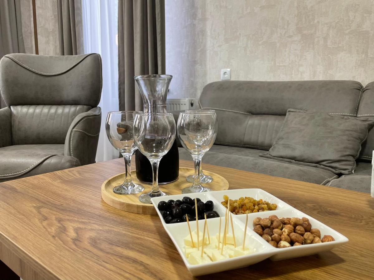Chateau Orberi Hotel Iqaltʼo Bagian luar foto