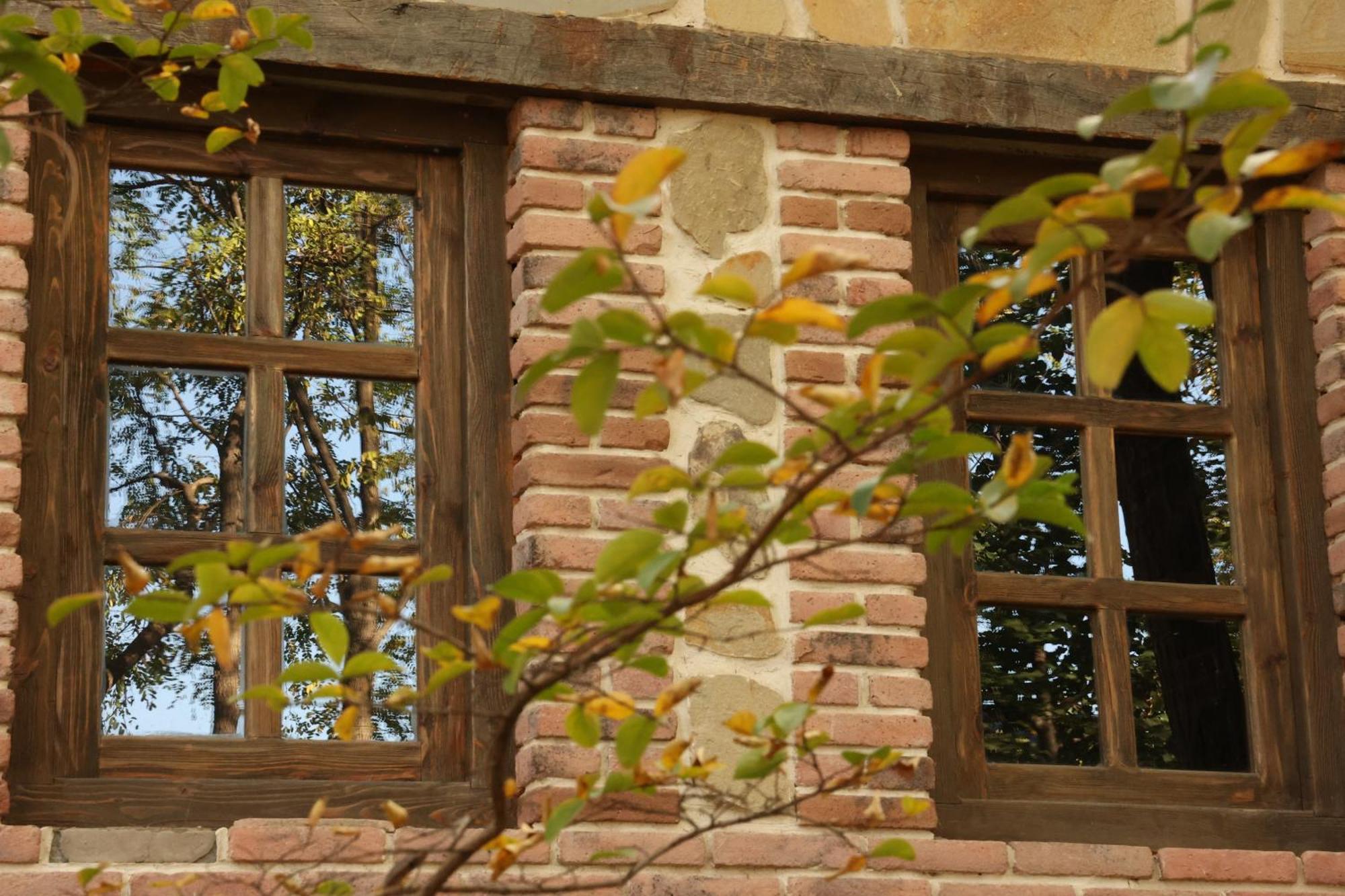 Chateau Orberi Hotel Iqaltʼo Bagian luar foto