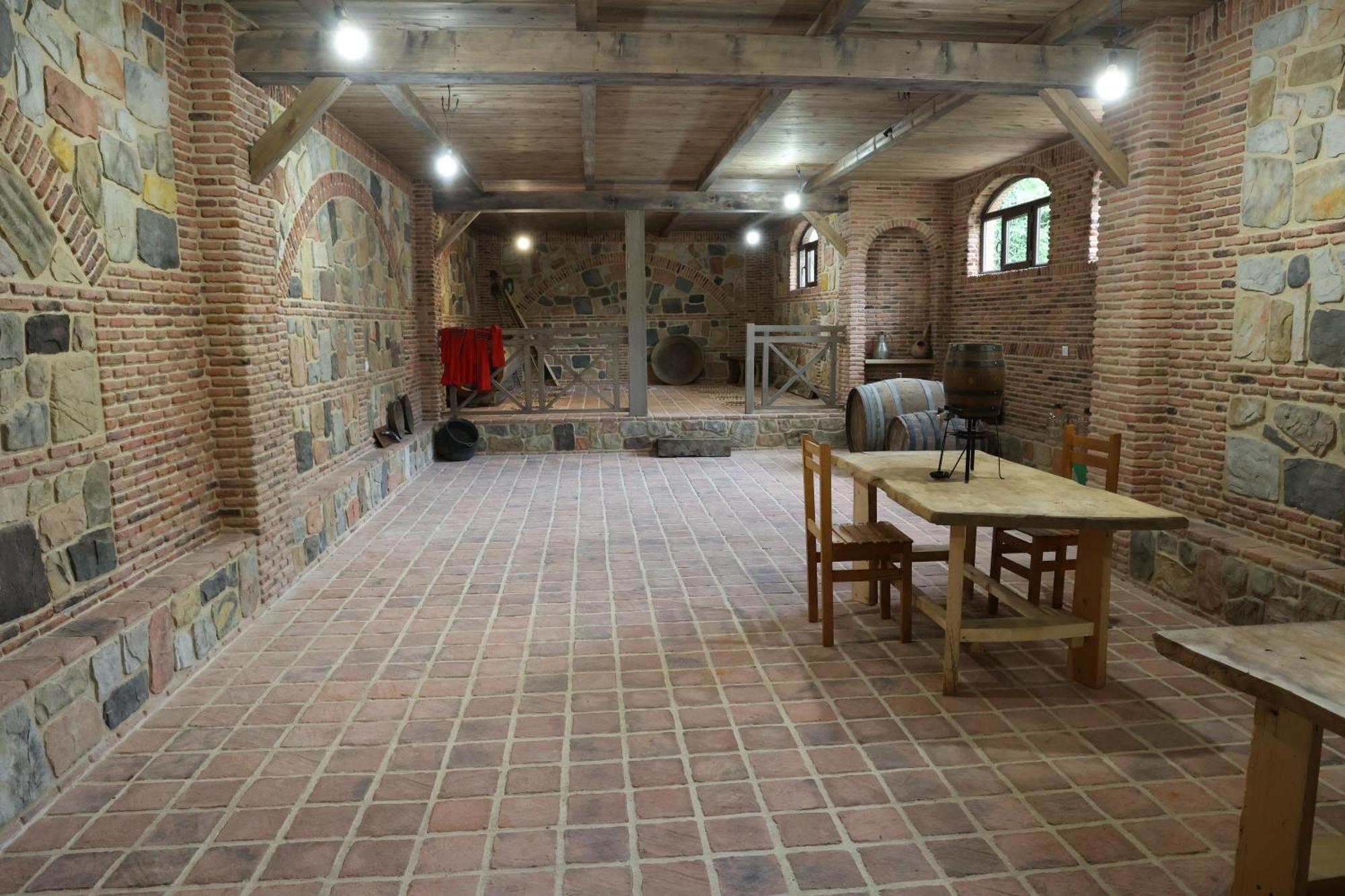 Chateau Orberi Hotel Iqaltʼo Bagian luar foto