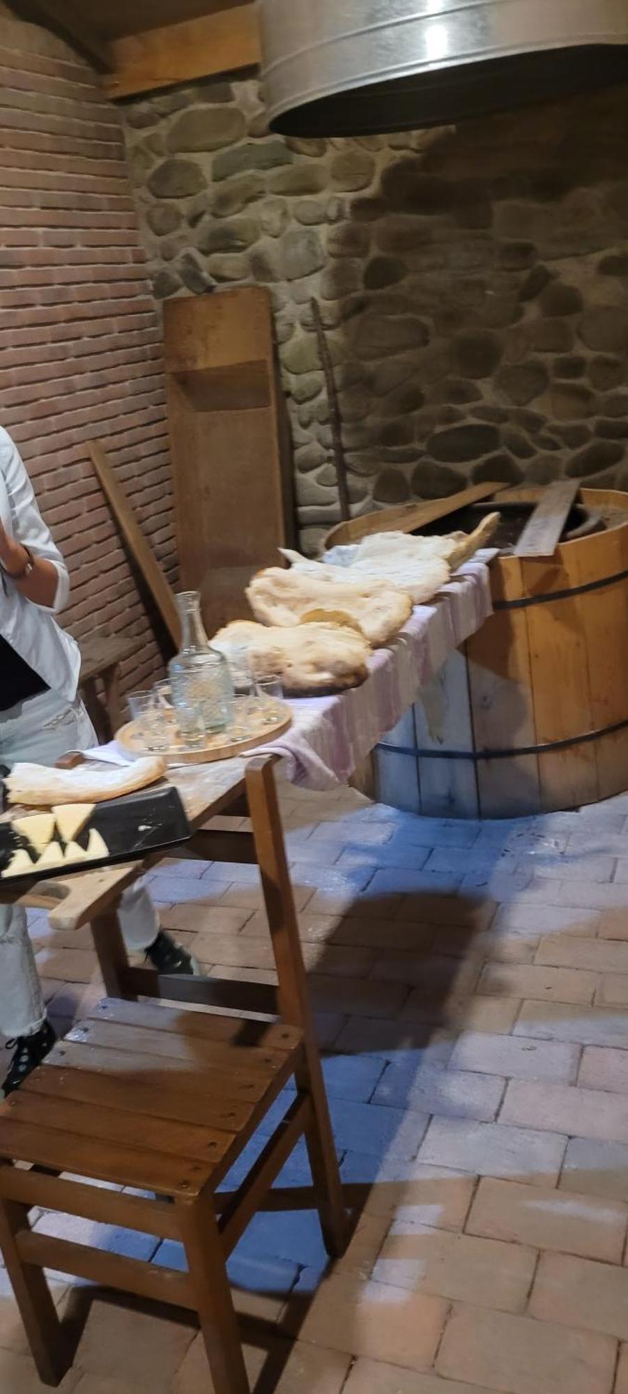 Chateau Orberi Hotel Iqaltʼo Bagian luar foto
